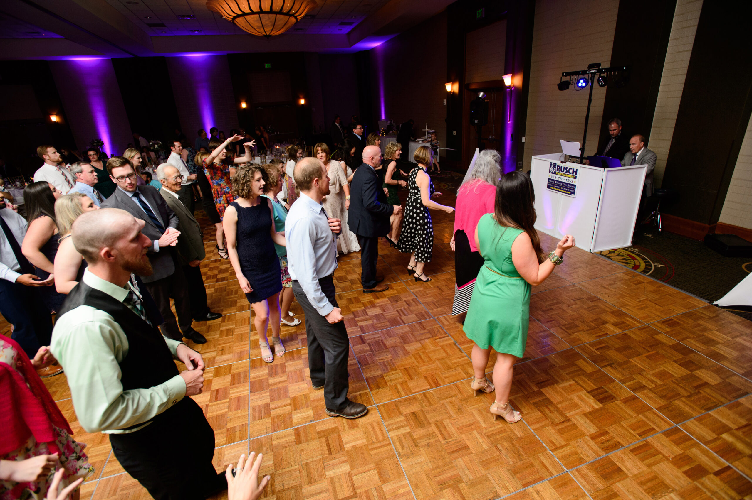 DJ Don Rusch Entertainment DJ Don Rusch Entertainment